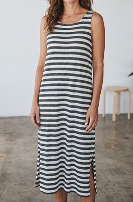 Eileen Fisher White Gray Striped Knit Shift Dress Sleeveless Pockets Scoop L