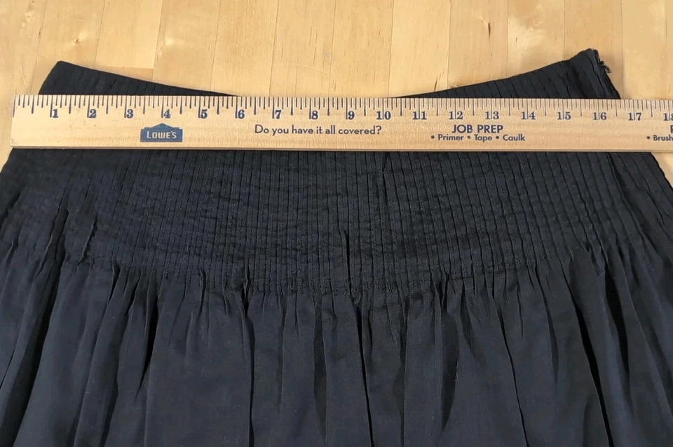 Falda midi negra Lauren Ralph Lauren talla 6 100 % algodón, cierre de cremallera lateral, forro Foto 3 de 4