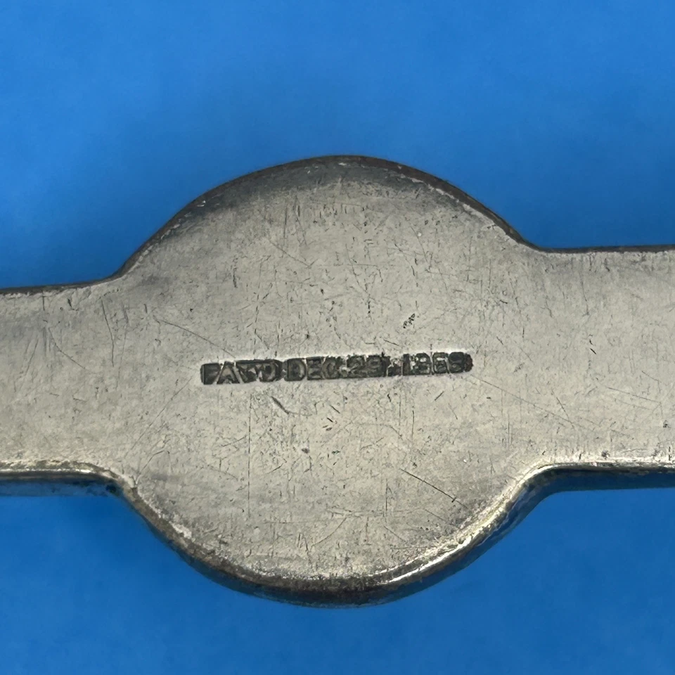 MEDALLÓN ROMANO (1868) por REED & BARTON Cucharón de sopa plateado 12 7/8" Punzón Foto 4 de 4