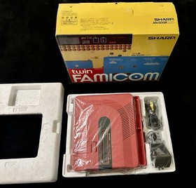 SHARP TWIN FAMICOM NES CONSOLE COMPLETE AN-500R SUCH AN AMAZING RARE COOL SYSTEM
