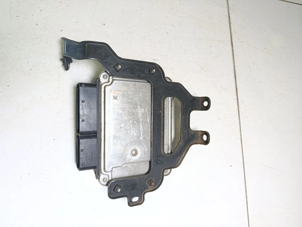 Centralina/modulo motore diesel Hyundai ix35 2010 391202A000 85kW BOS108389 - Immagine 4 di 4