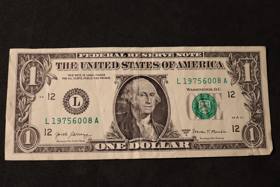 ONE DOLLAR FANCY BIRTHDAY/ANNIVERSARY NOTE [JUNE 8, 1975]  SN # L 19756008 A - Image 2 of 3