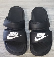 white nike benassi duo slides