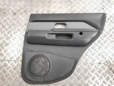 Nissan Pathfinder R50 1999 LHD Hinten Rechts Türverkleidung Panel Abdeckung Rand