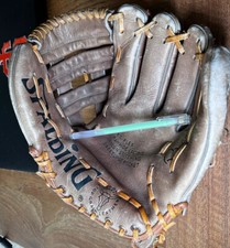 Spalding Bobby Murcer Youth Baseball Glove Mitt 42-3435 American National Righty