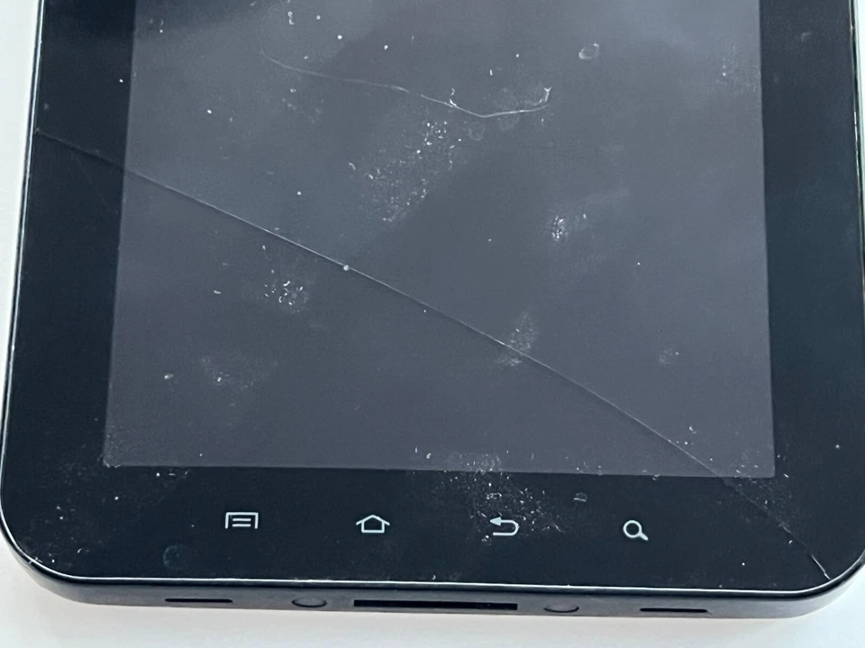 Samsung Galaxy Tab 7" SPH-P100 2GB Wi-Fi 3G Sprint - Screen Cracked - Not Charge - Image 4 of 4