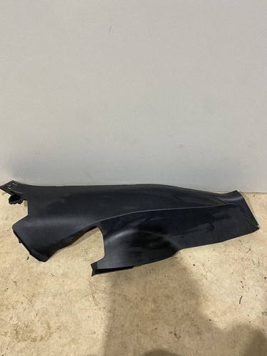 Seat side bottom trim