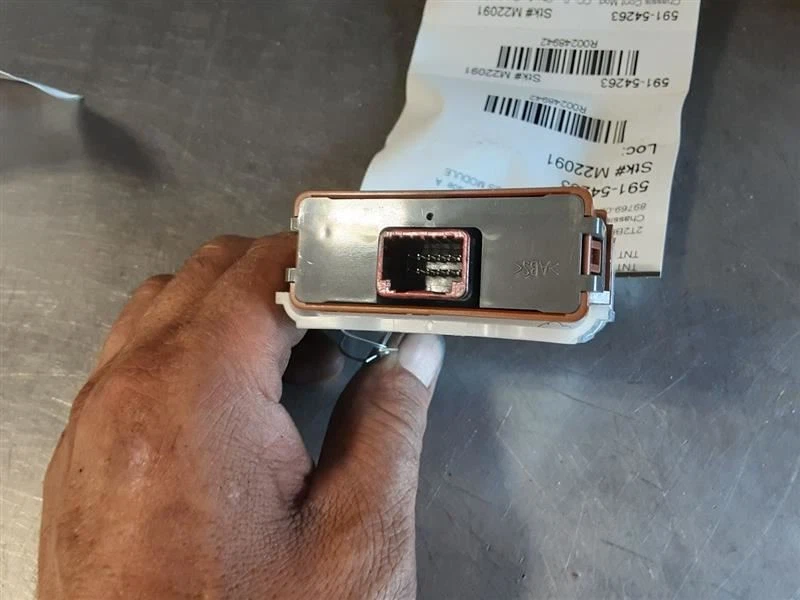 Подвеска шасси ECM для правой приборной панели TPMS подходит для 10–15 LEXUS RX350 248942 - Изображение 3 из 4