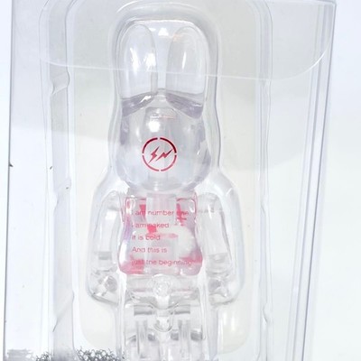 R BBRICK Fragment Medicom Toy Plus Commemorative MEDICOM TOY PLUS with Clear Cas