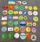 X42 HOLIDAY RAMBLERS USA CLOTH TRAVEL/TRAILER PATCHES: 1972-1985 VINTAGE LOOK !!