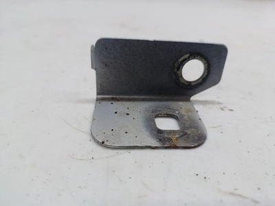 17-23 Range Rover Velar 2.0 L560 Kotflügel Halterung vorne links J8A2-16A143-AA