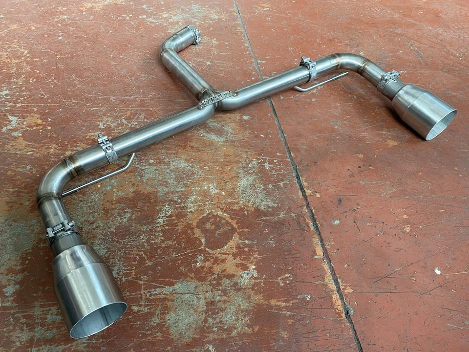 Terminale Scarico Diretto VW VOLKSWAGEN GOLF 8 2.0 GTI e CLUBSPORT - AG  Works - Immagine 4 di 4