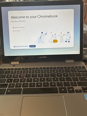 Samsung Plus V2 12.2'' 1.50 GHz, 4 GB, 32gb Chromebook Stylus and NEW battery
