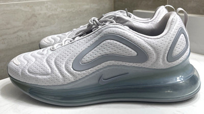 Men s Nike Air Max 720 Running Sneakers.