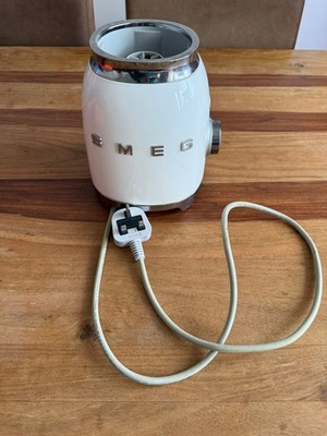 SMEG 50's Style 800W Elektrischer Mixer BLF01WHUK - Weiß, NUR BASIS