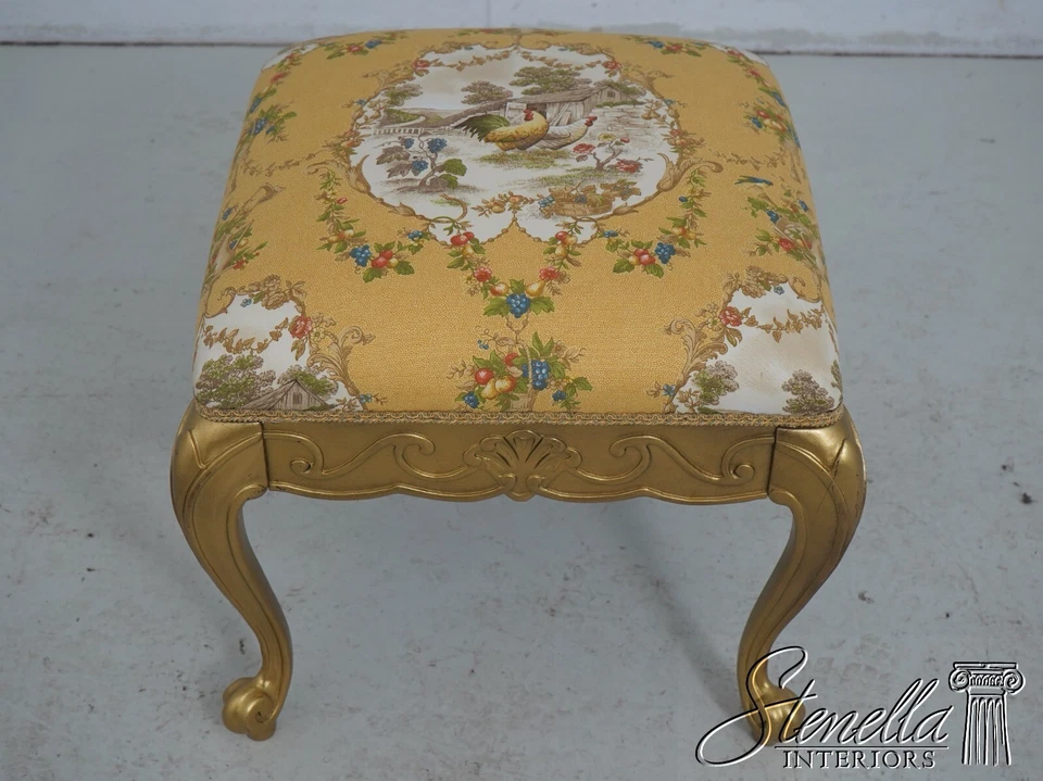 L64639EC: Par de taburetes recién tapizados estilo francés acabado dorado Foto 2 de 4