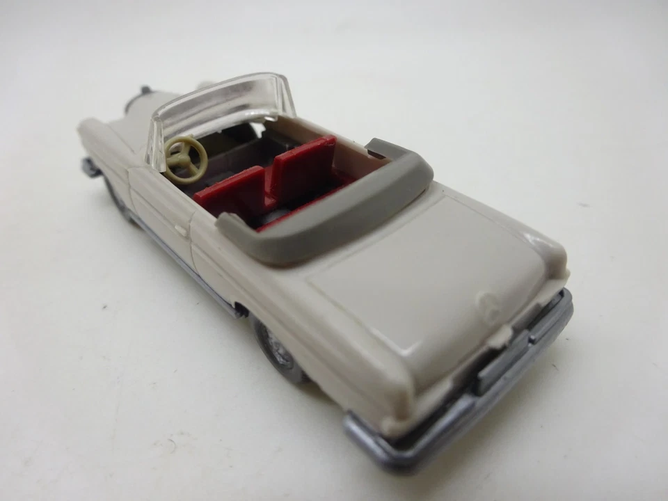 Wiking: MB 280SE Cabrio, Marrone Bianco Con 15c BP (SSK10) - Immagine 2 di 3