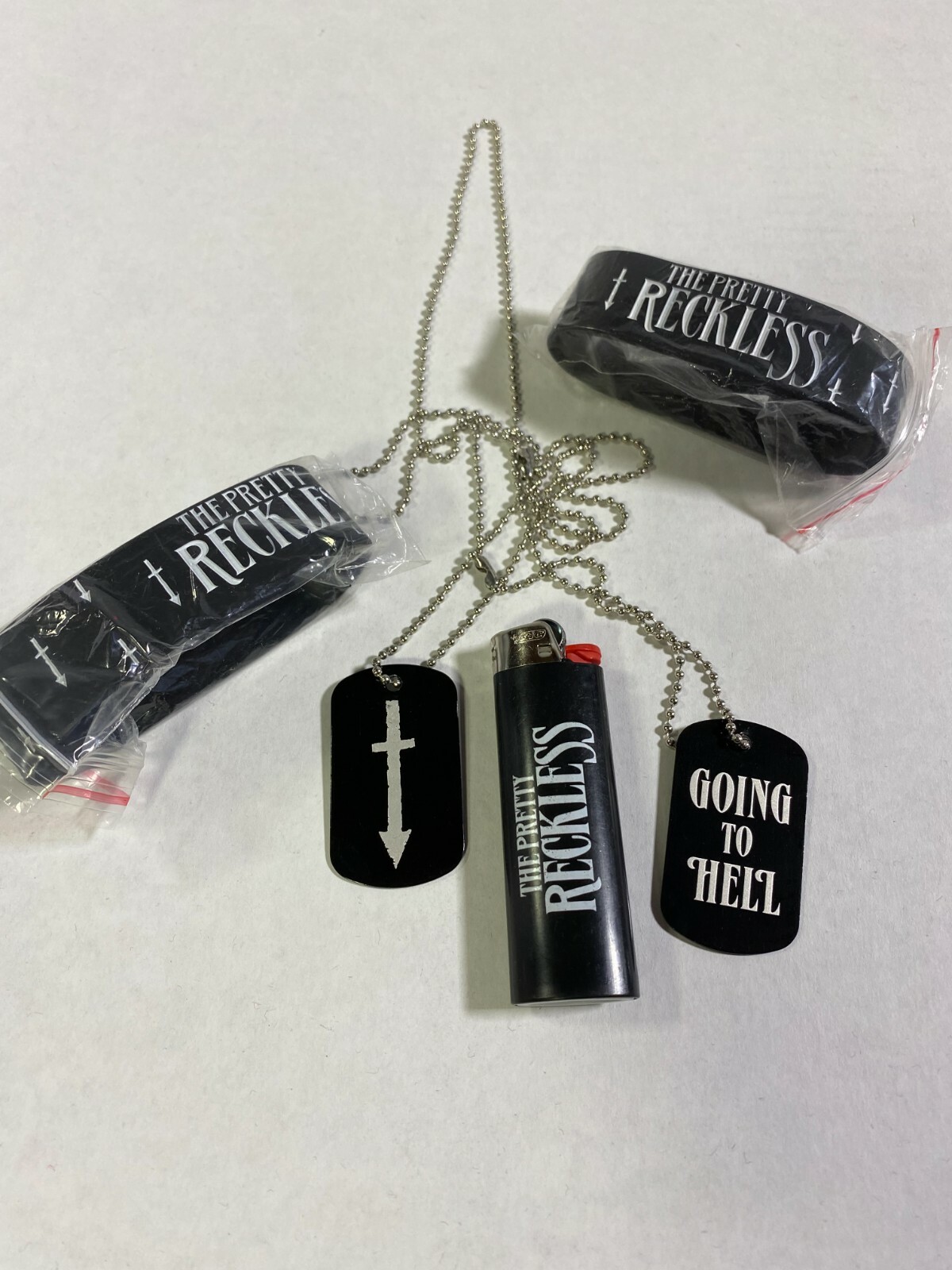 2 Metal Tag & 2 Silicone Rubber Wristband Bracelet