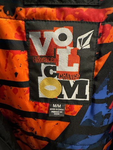 Vintage Volcom jacket Size Medium - Gem