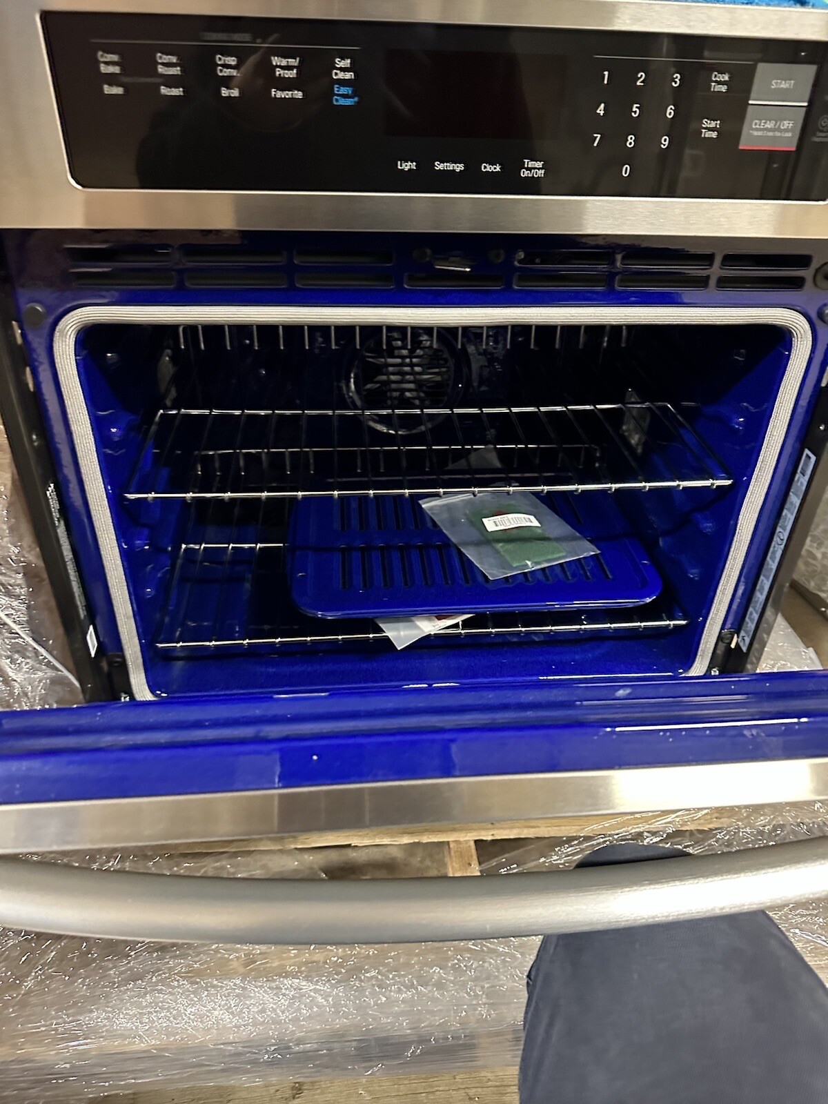 LG LWS3063ST Single Wall Oven with Convection Stainless Steel