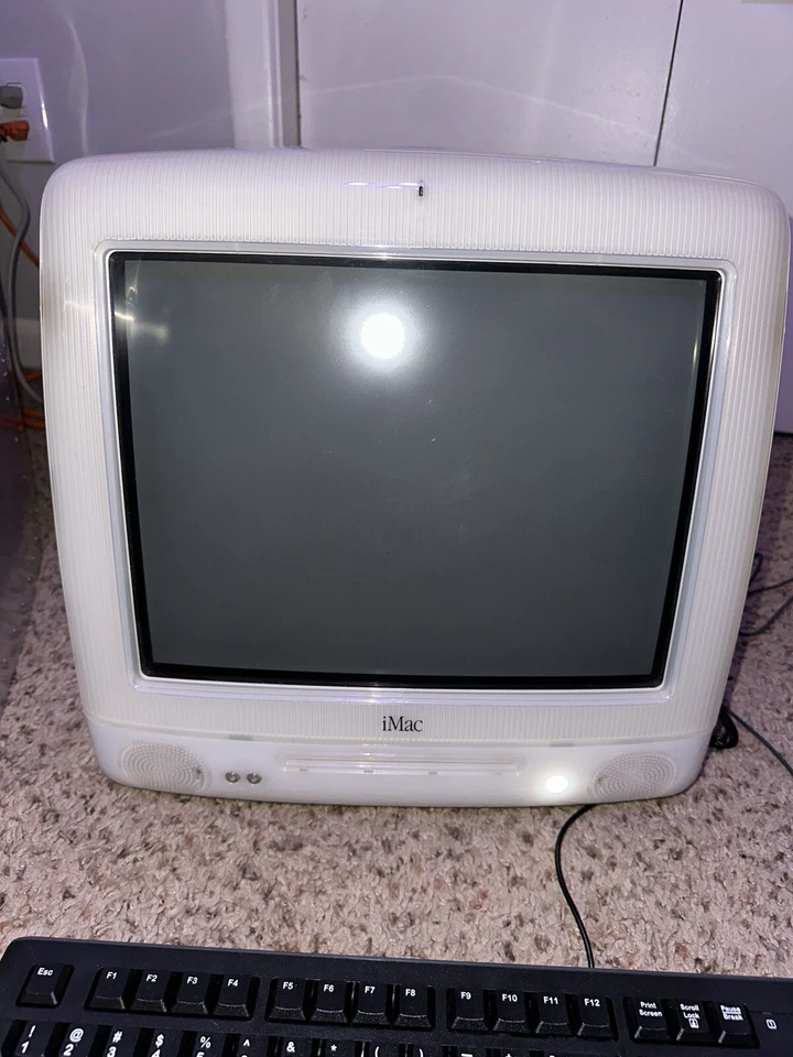 iMac G3 «Flower Power» (OS X 10.2.8) - Изображение 3 из 4