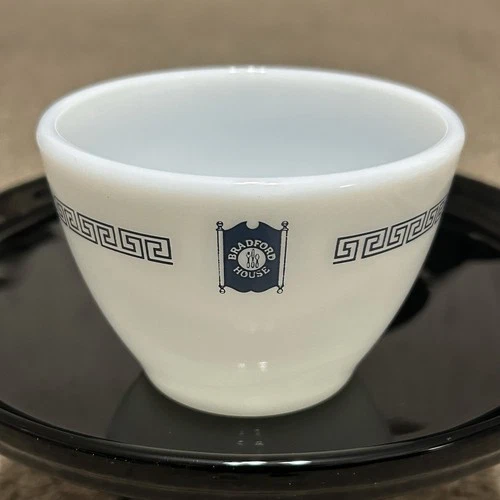 Vintage Corning WT Grants Pyrex Bradford House Restaurant Ware Sugar Bowl