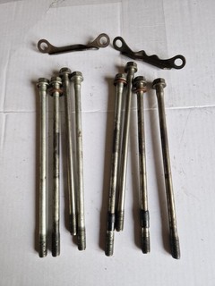 Honda 250n Superdream Cylinder Head Bolts