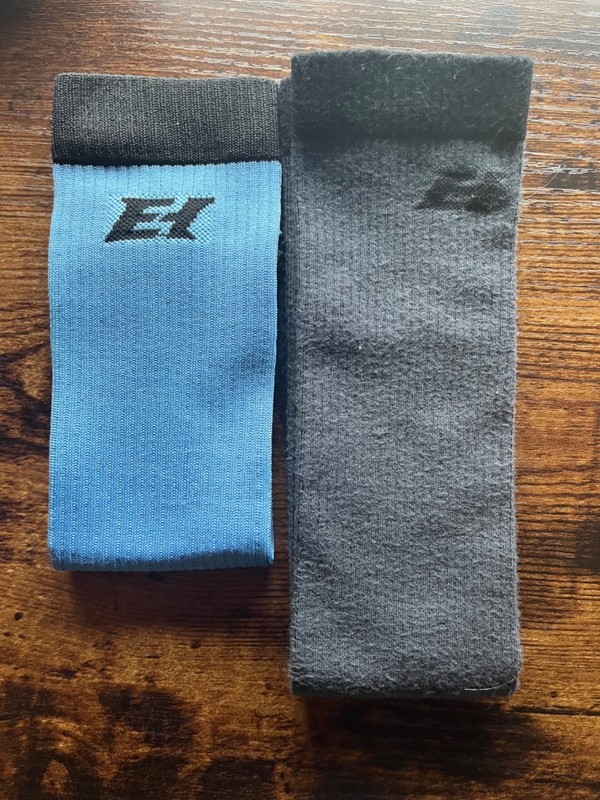 EVOSHIELD: YOUTH ICE HOCKEY SKATE SOCKS (SIZE 4-8)  (NEW!)