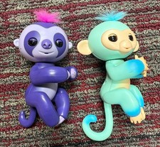 2- Fingerlings Sloth and Monkey Toys Works