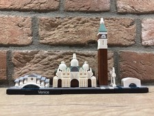 ARCHITECTURE Venice 21026