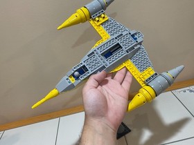 LEGO Star Wars Naboo Starfighter 7877 Incomplete Build w/ 2 Minifigures READ