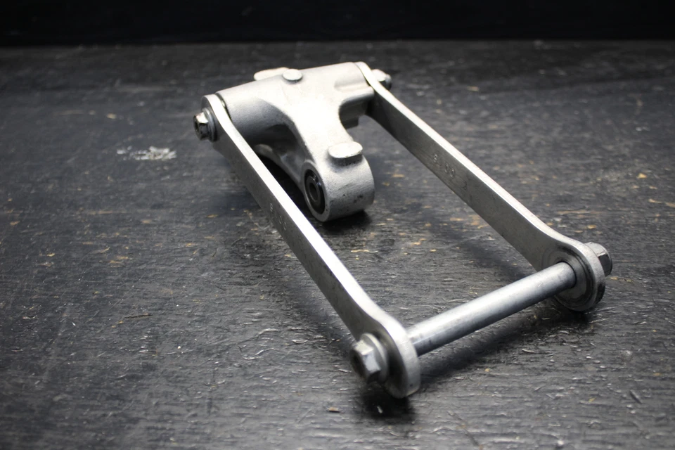 06-07 KAWASAKI NINJA ZX10R ZX10 TRASERO DOGBONE ACOPLAMIENTO ENLACE 2006 2007 Foto 4 de 4