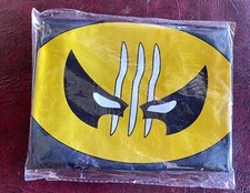 Kids Med Superhero 1Cape  1 Mask New Halloween Wolverine Costume 3-10