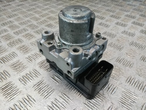 0 TRIUMPH SPRINT ST ABS Pumpe