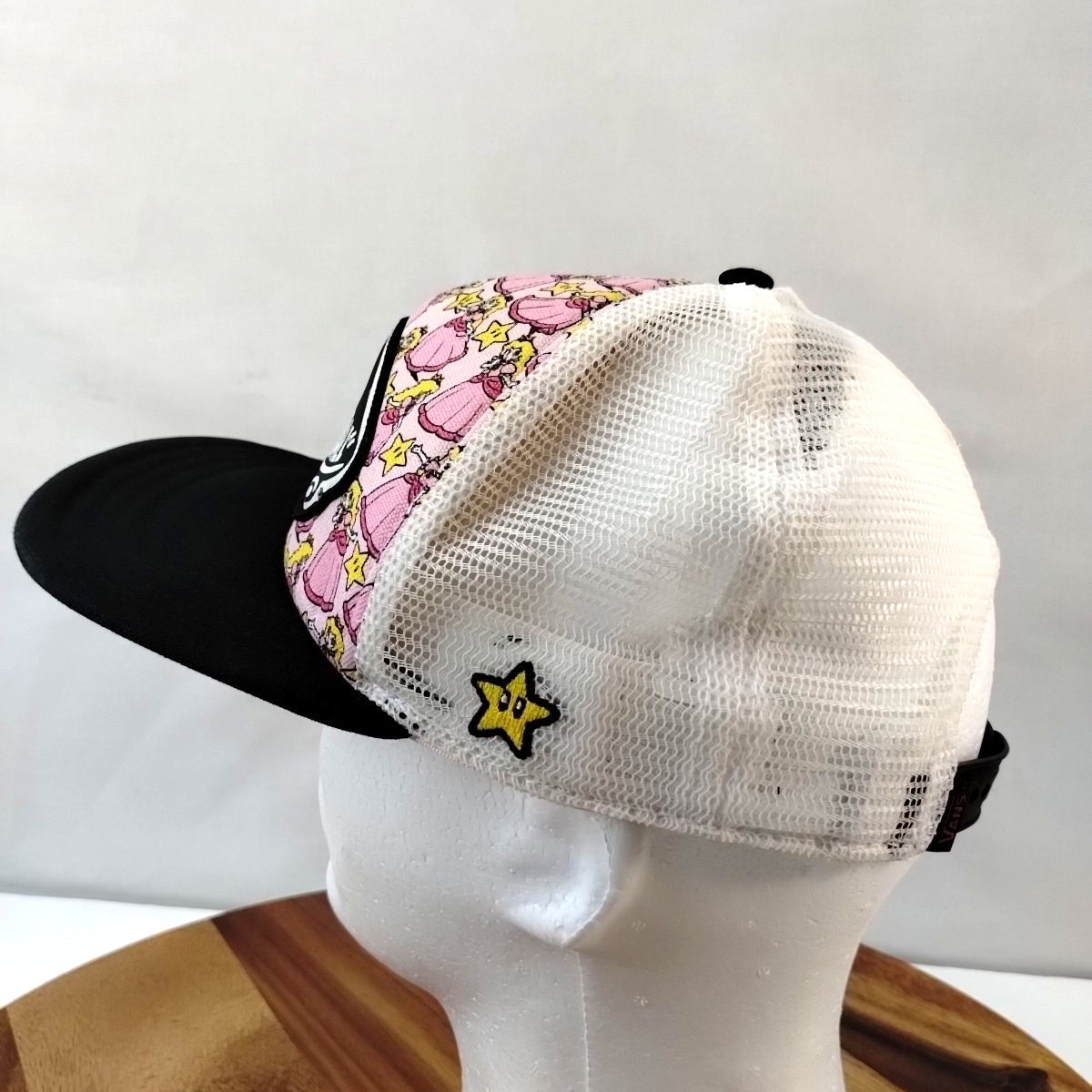 Vans x Nintendo Princess Peach Hat Snapback Super Mario Cap Pink Graphic image 4