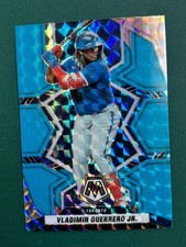 2022 Mosaic Prizm Blue Fluorescent Vladimir Guerrero Baseball Card 10/15 /A262