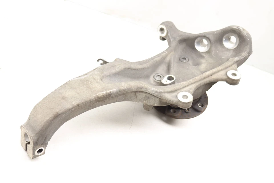 BMW 740LI 2011-2015 - Nudillo de husillo delantero izquierdo con cojinete de rueda 6775767 Foto 2 de 4