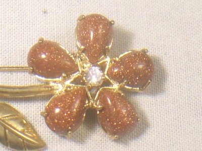 5...Pc's...LOT...WHOLESALE BROOCHES GOLDSTONE DESIGNER  VINTAGE GEMSTONE 2125-85