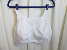 NWT Glamorise Womens Exercise Bra White Full Support Wireless Size G48