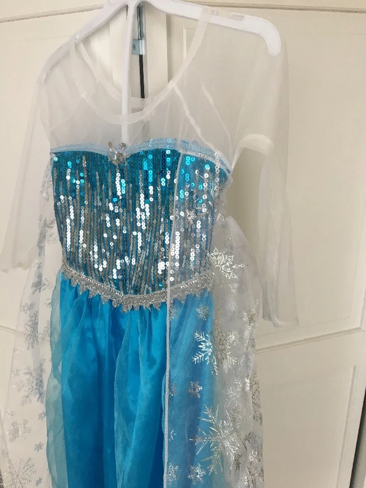 Elsa Dress Frozen Blue Dress Up w Mesh Top Snowflakes Cape & Sequins EUC Sz 7/8 - Image 2 of 4
