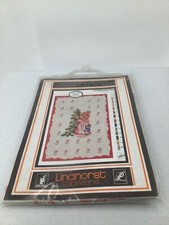 Lindhorst Christmas Morning Wall Hanging Calendar Embroidery Kit W Floss Germany
