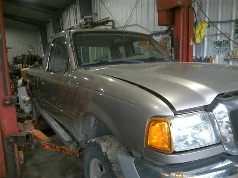 Chassis ECM Under Center Dash STX Fits 01-06 RANGER 97746 - Image 3 of 4