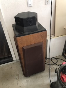dbx speakers