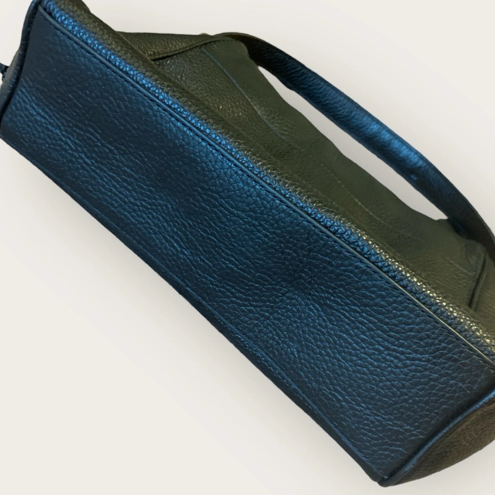 Borsa Kate Spade Miri Chester Street nera tracolla NO CINTURINO in pelle nuova senza etichette