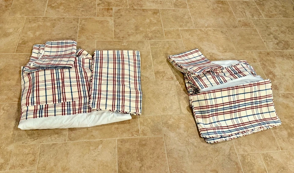 Falda de cama plisada a medida forrada personalizada - Cama tamaño completo y 2 fundas de almohada a juego Foto 2 de 4