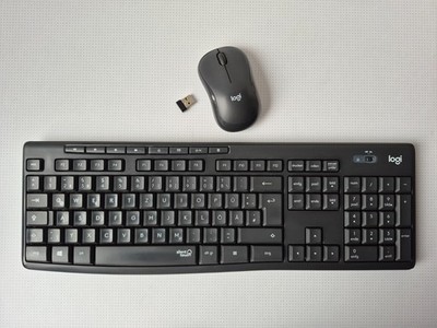 Logitech MK295 Silent Wireless Combo K295 Tastatur Maus Schwarz QWERTZ Deutsch