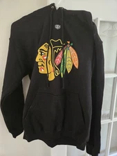 OTS Old Time Sports NHL Chicago Blackhawks Pullover Hoodie, Medium 