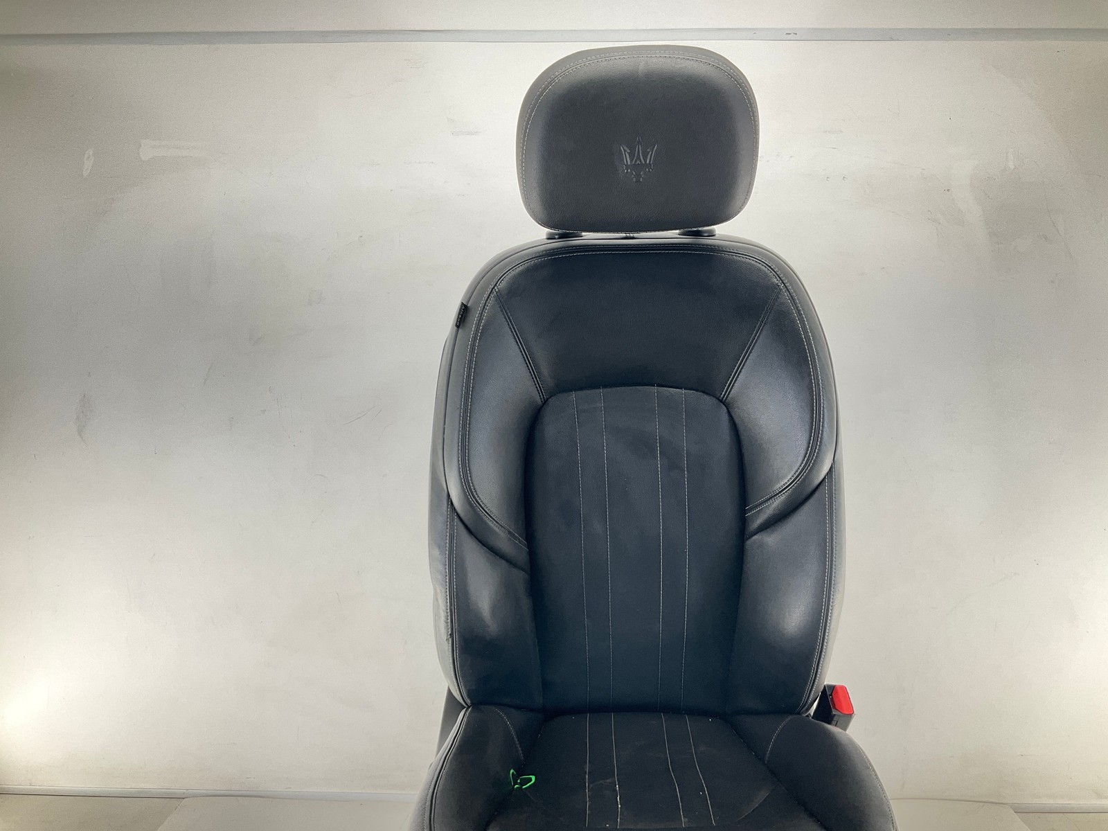 17-20 MASERATI Ghibli Front Right Passenger Seat