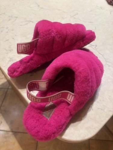 ugg fluff yeah slides