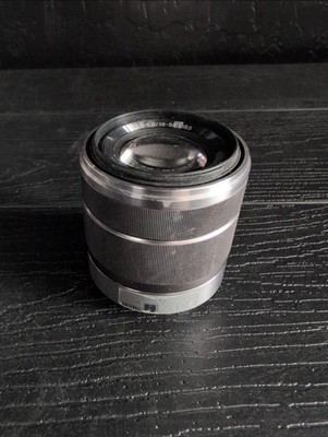 Sony E 18-55mm F 3.5-5.6 OSS Silver Zoom Lens E Mount SEL1855